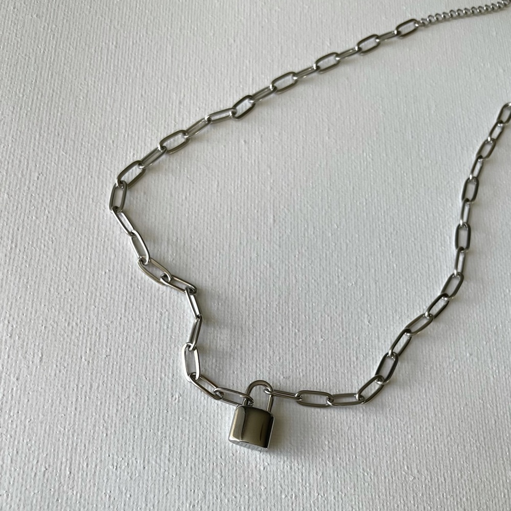 Link Chain Padlock Necklace
